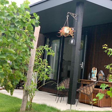 Villa Life Contains Beautiful Things Almere Exterior foto
