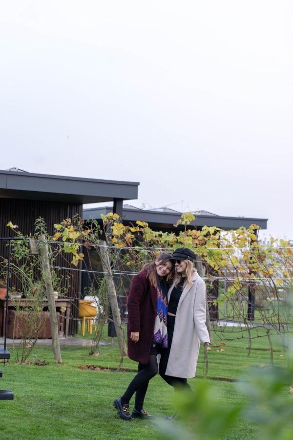 Villa Life Contains Beautiful Things Almere Exterior foto